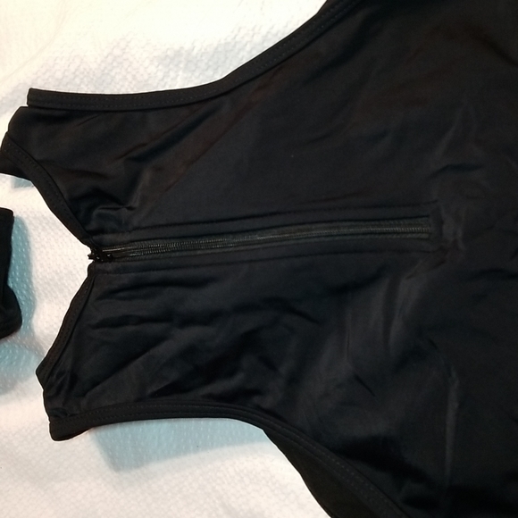 NWT TWO PIECE HIGH NECK BIKINI SET CUTOUT CRISS CROSS BANDAGE SWIM BATHING SUIT - Picture 11 of 14